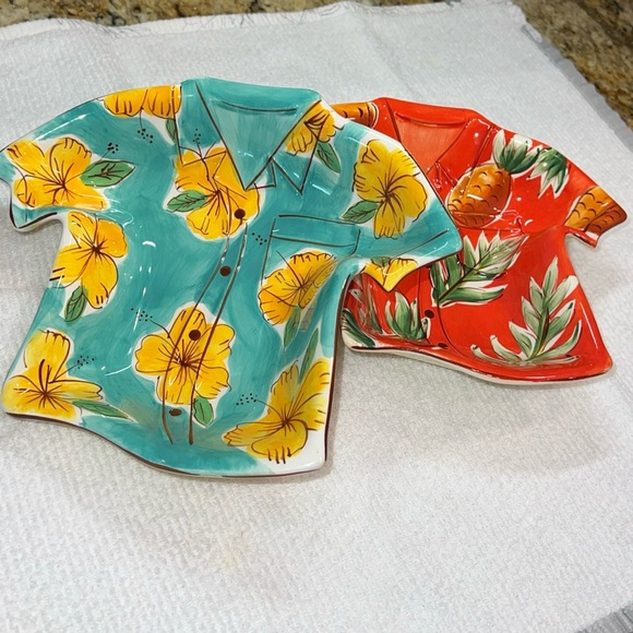 Clay Art Hawaiian Shirt Bowl Set of 2 Ceramic Luau Theme Candy/Nut
Bowls Party - Picture 11 of 11